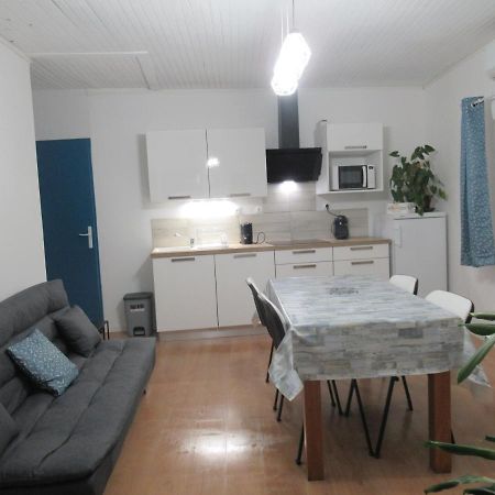 Gite La Chaumette Appartement Turquoise Villeneuve-de-Berg Exterior foto